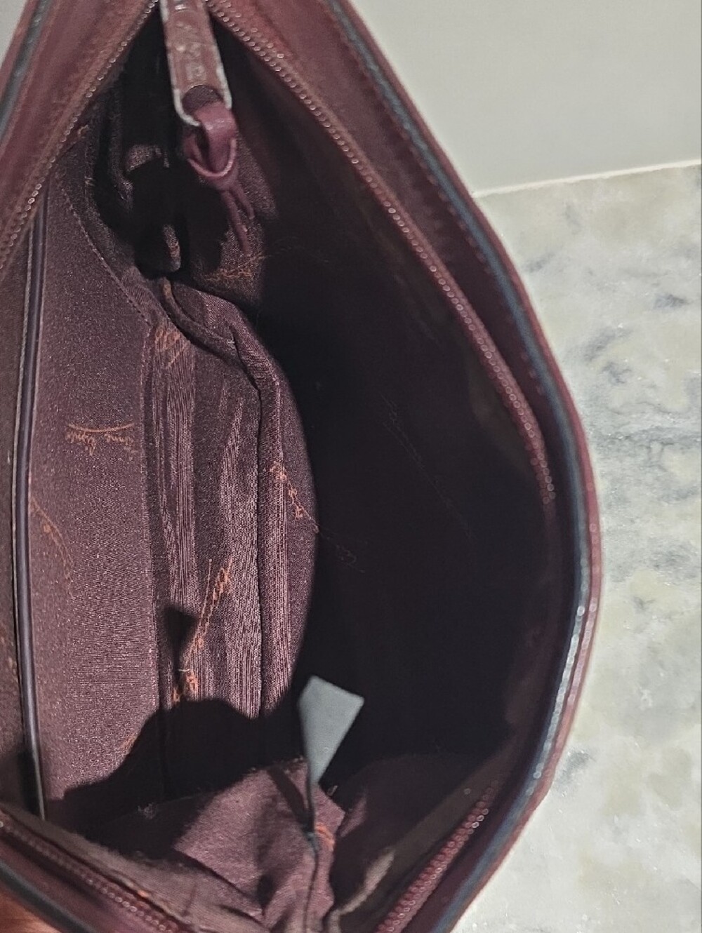 Vintage Etienne Aigner Plum Leather Bag - Picture 10 of 15